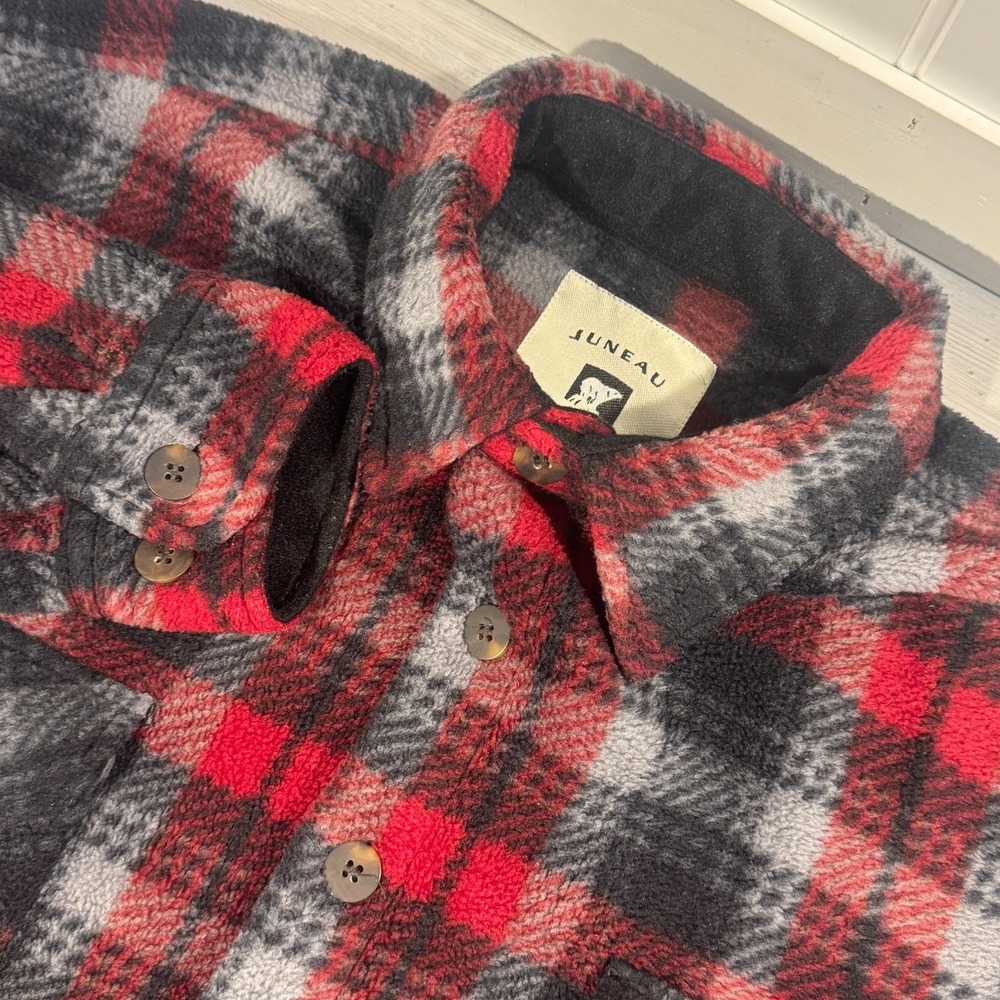Juneau Shirt Men's L Red Plaid Fleece Heavy Flannel Button Up Long Sleeve